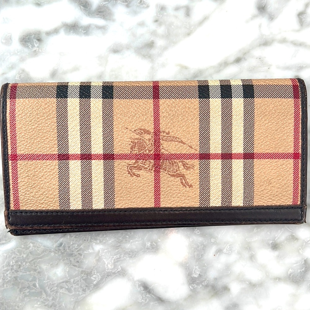 Burberry wallet